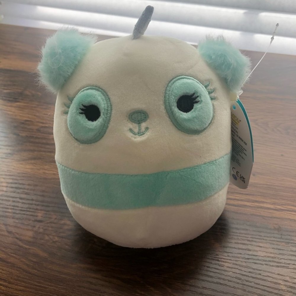 Inez the Pandacorn Squishmallow 5" Mint NWT